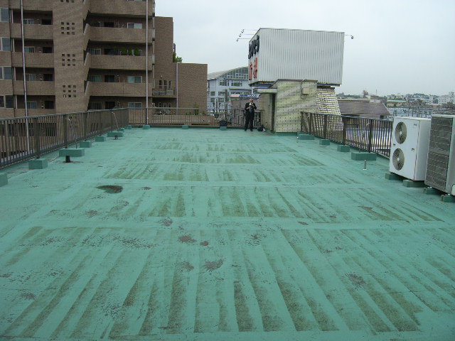 工事前　塗装が多少劣化しています